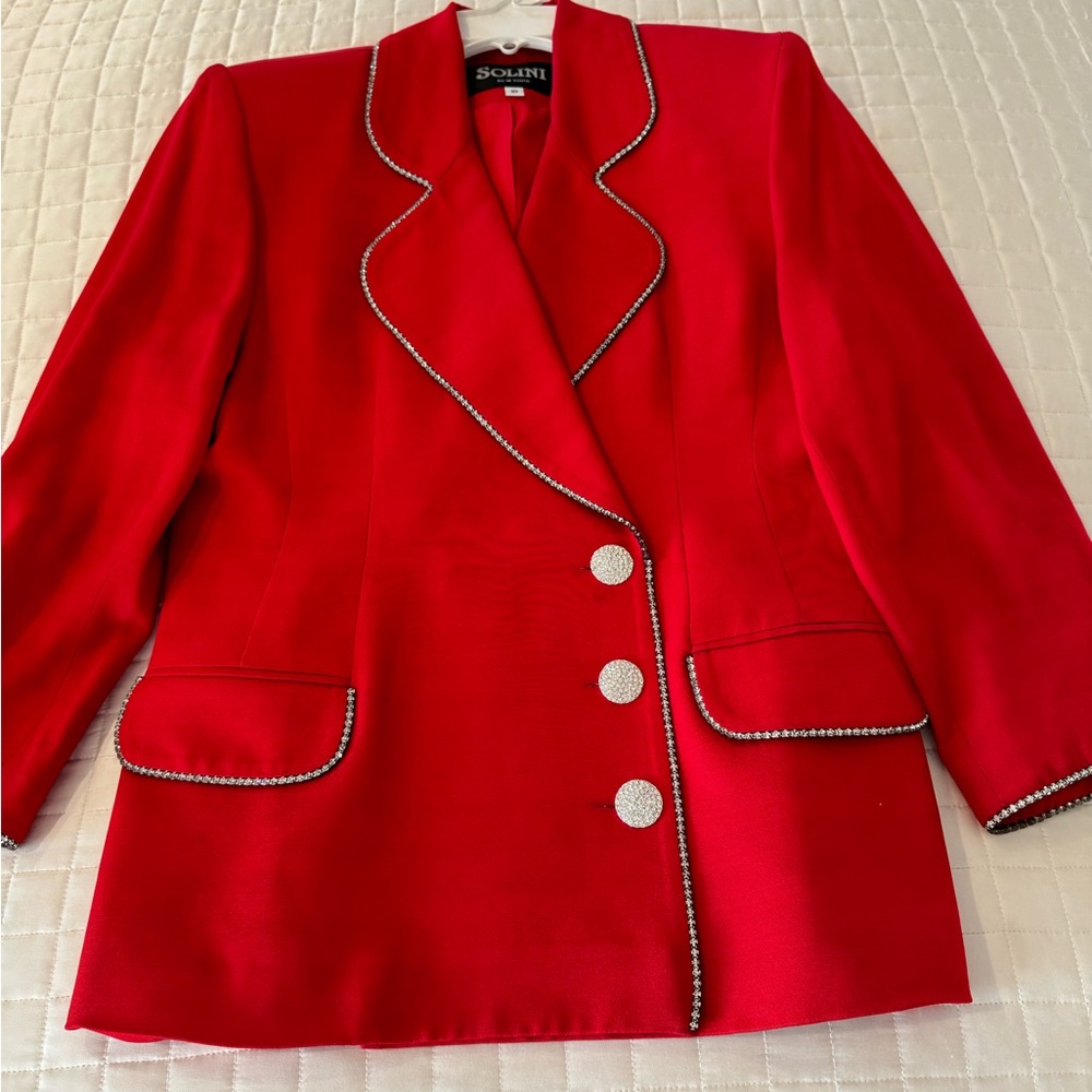 Women’s Beautiful Red Diamond Jacket & Skirt. NWOT